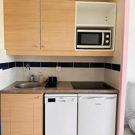 Apparemment Cosy Et Au Calme Vue Sur Le Golf 아파트