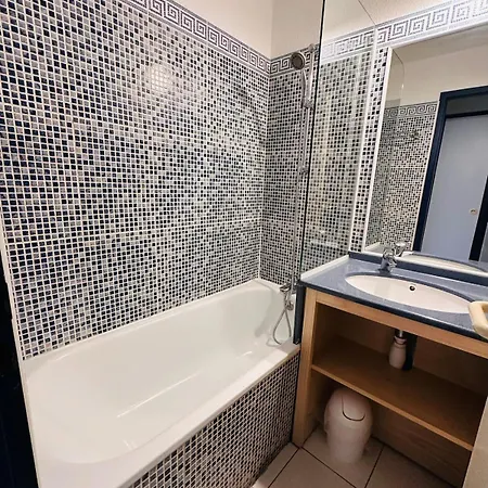 Apparemment Cosy Et Au Calme Vue Sur Le Golf * Talmont-Saint-Hilaire