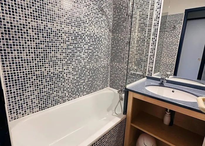 Apparemment Cosy Et Au Calme Vue Sur Le Golf * Talmont-Saint-Hilaire